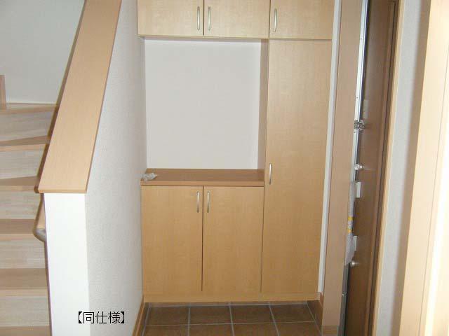 Same specifications photos (Other introspection). Entrance complete image Tall size of shoe storage! ! 