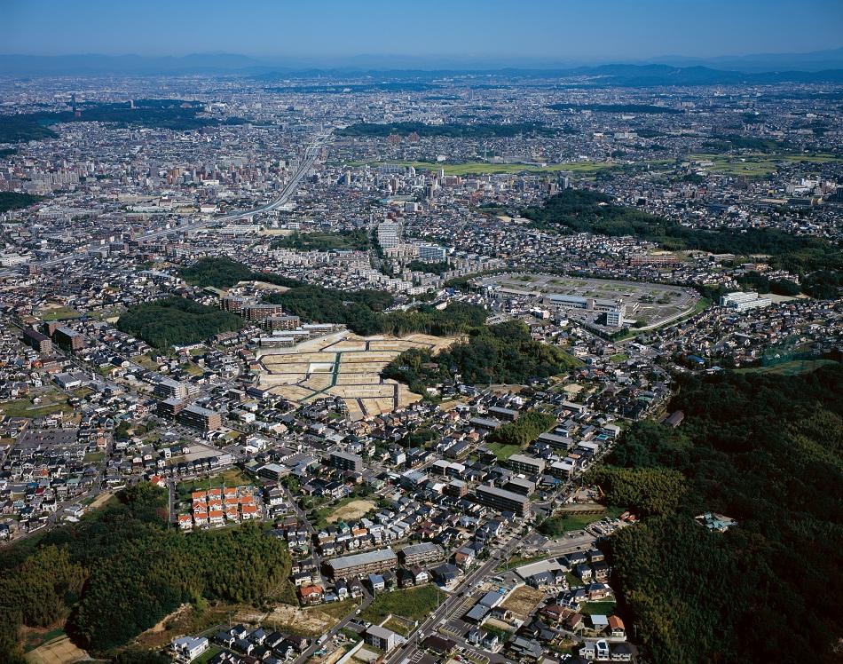 aerial photograph. It is seen from the sky site (September 2012) shooting