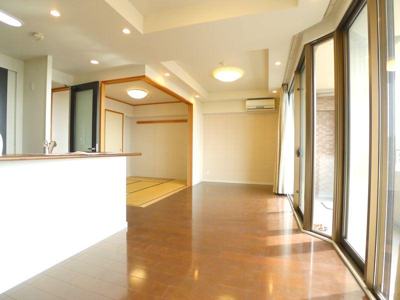 Living. Indoor (11 May 2013) Shooting