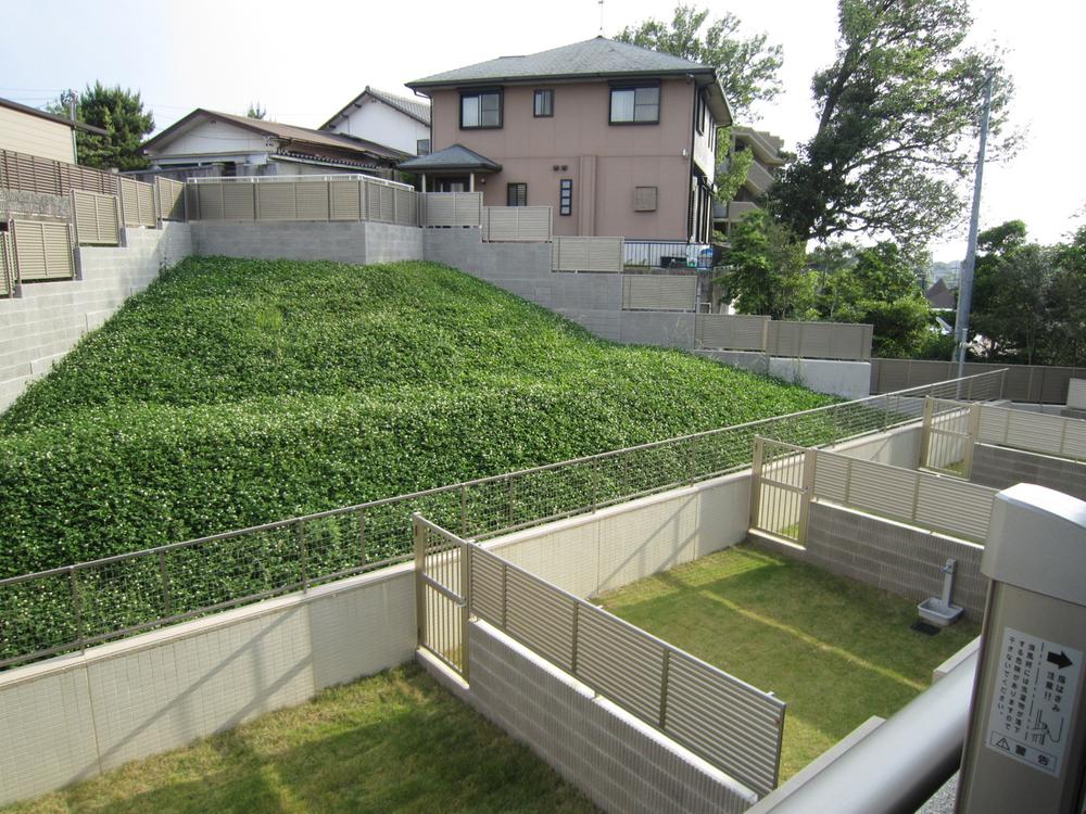 Balcony. View from the balcony Local (June 2012) shooting