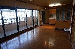 Living. LDK about 17.7 Pledge