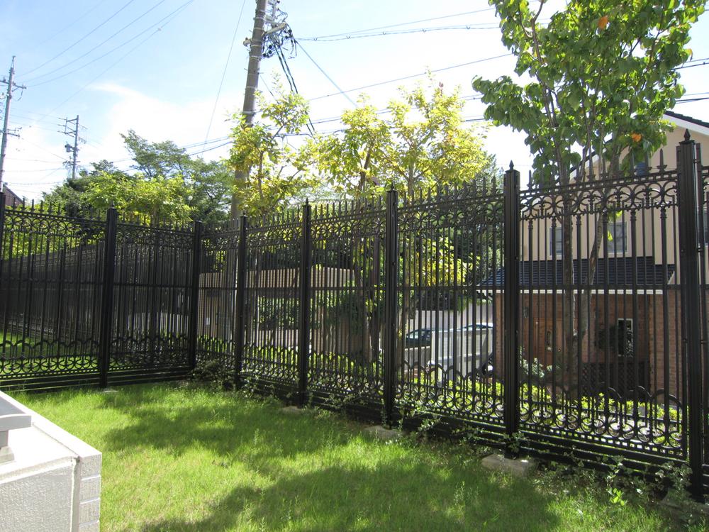 Garden. Local (10 May 2013) Shooting