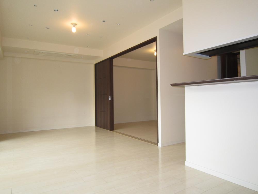 Living. Indoor (10 May 2013) Shooting