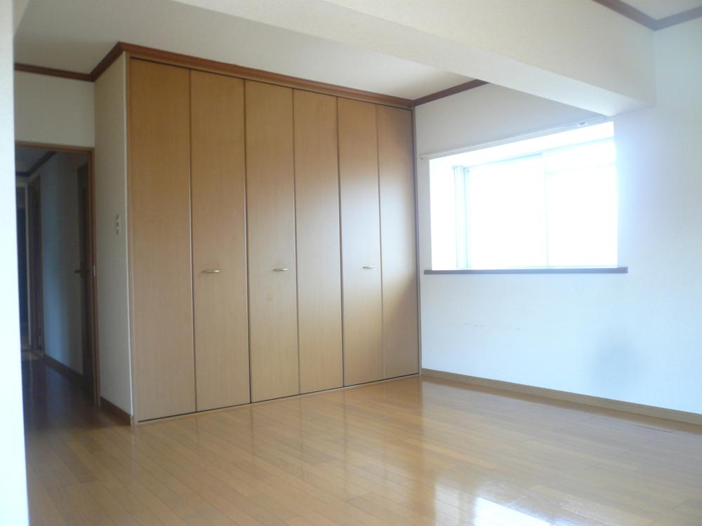 Living. Indoor (June 2013) Shooting