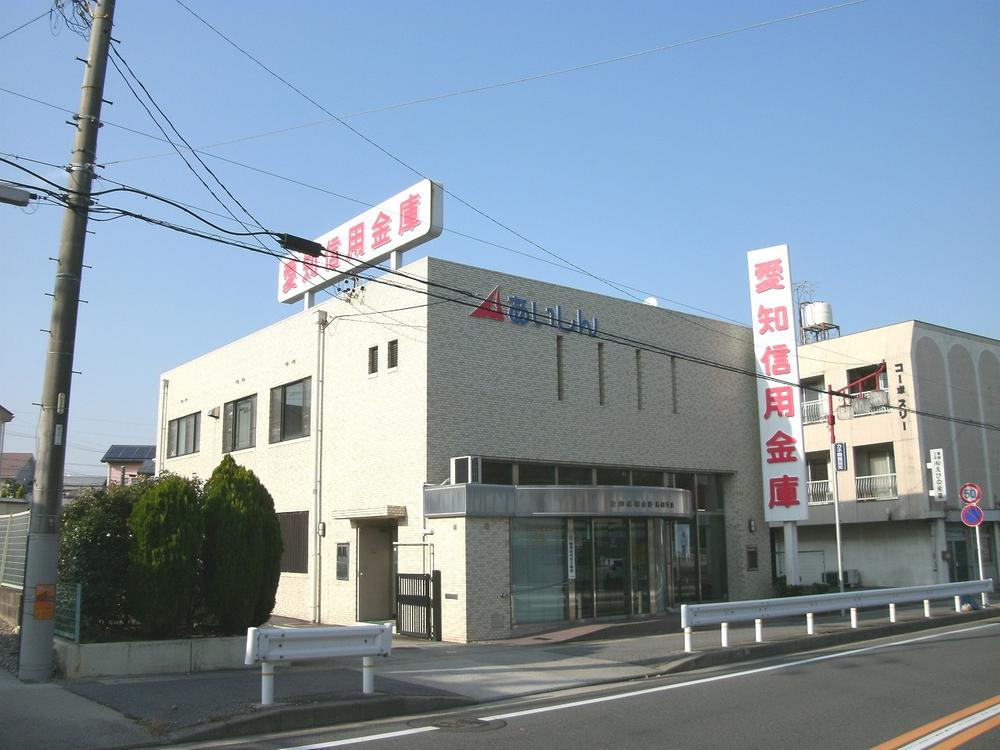 Bank. 530m to Aichi credit union
