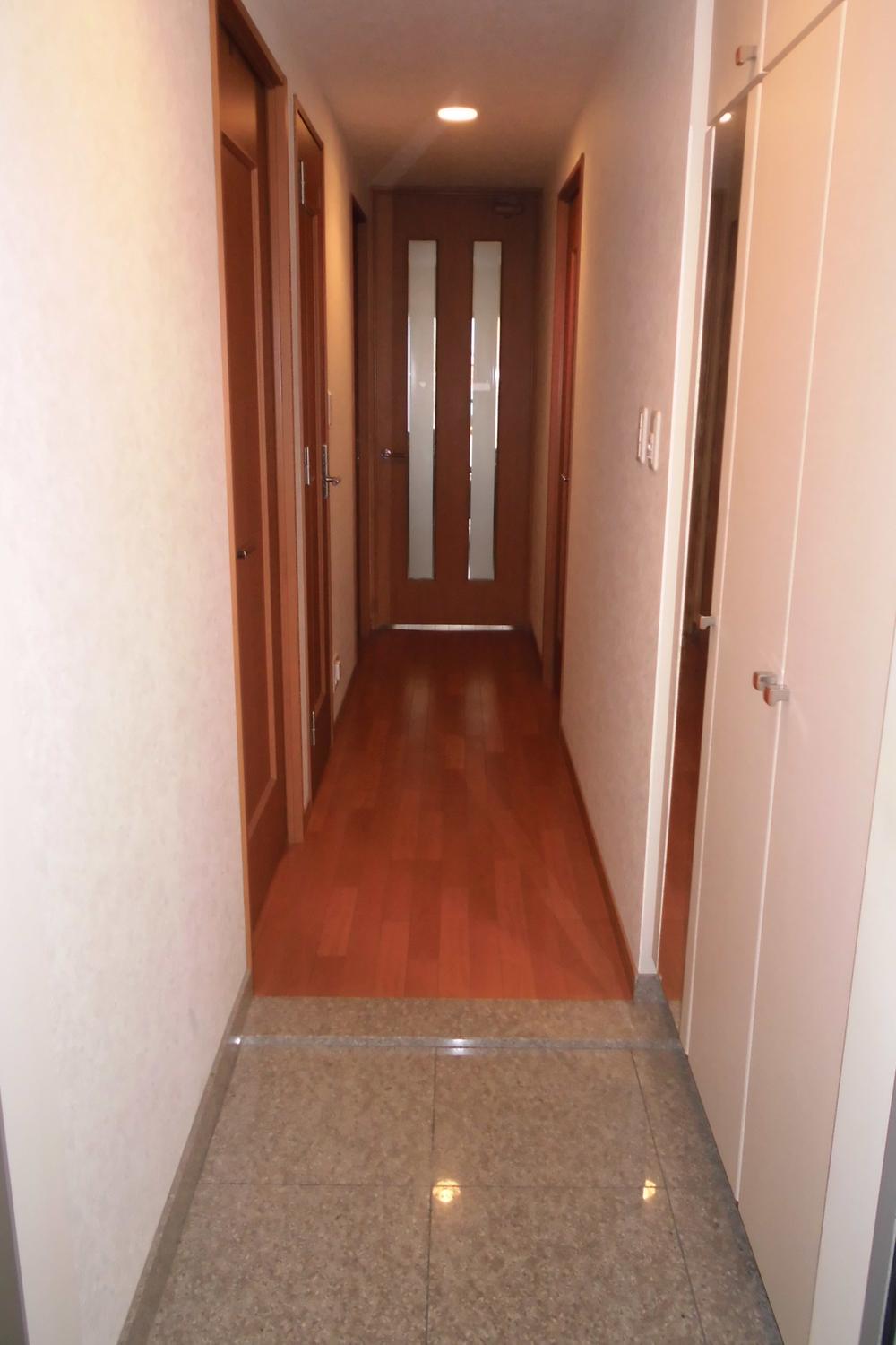 Other local. Welcomes the hallway I opened the entrance door