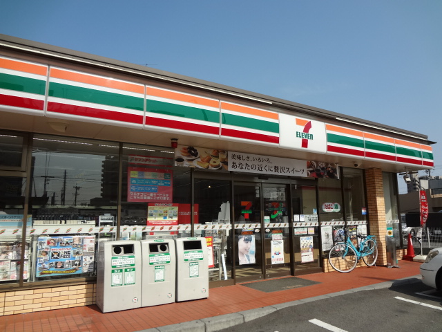 Convenience store. Seven-Eleven Nagoya Nonami 2-chome up (convenience store) 301m