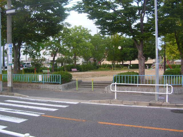 park. 100m to Takase tree park