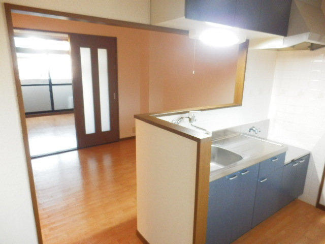 Kitchen.  ☆ Since the kitchen is recessed, I Matomarimasu clean ☆ 