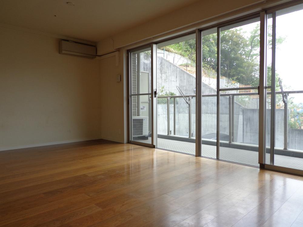 Living. living ・ Dining (April 2013) Shooting