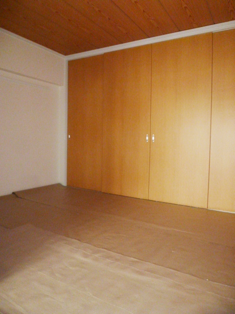 Living and room. Japanese-style room 6 quires