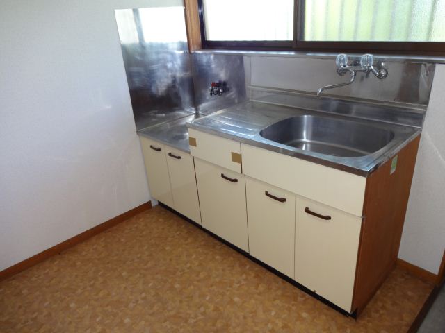 Kitchen. You can gas stove installation