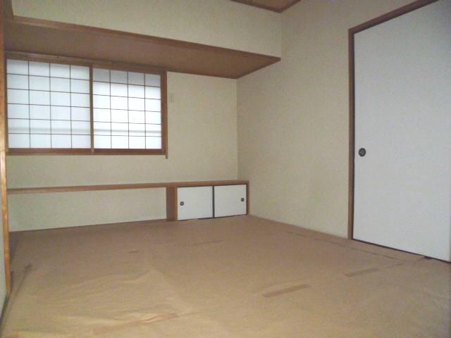 Other room space. Japanese-style room 6 quires