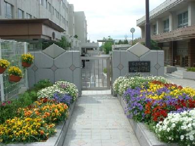 Primary school. 1400m to Nagoya Municipal Ueda Elementary School