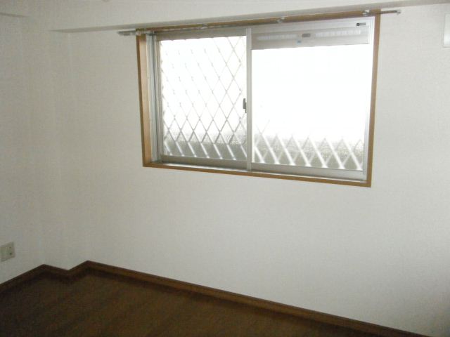 Living and room. Western-style 6 tatami rooms