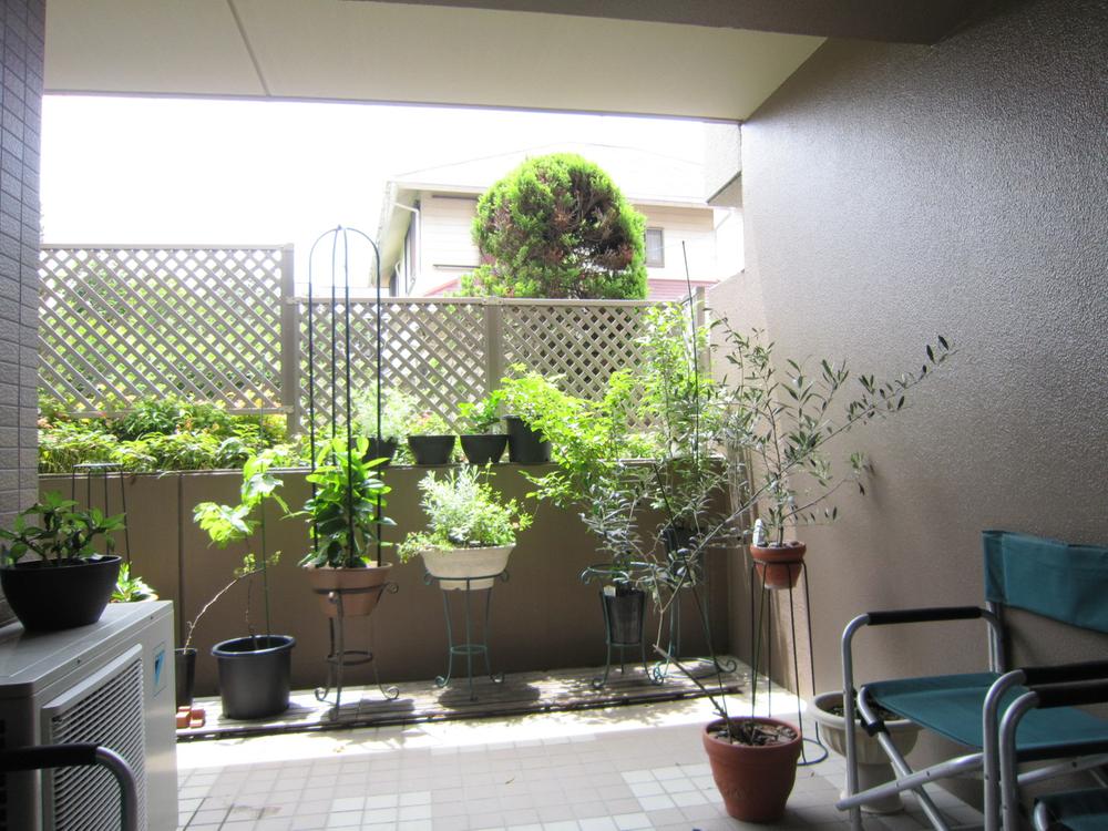 Balcony. Garden Terrace (July 2013) Shooting