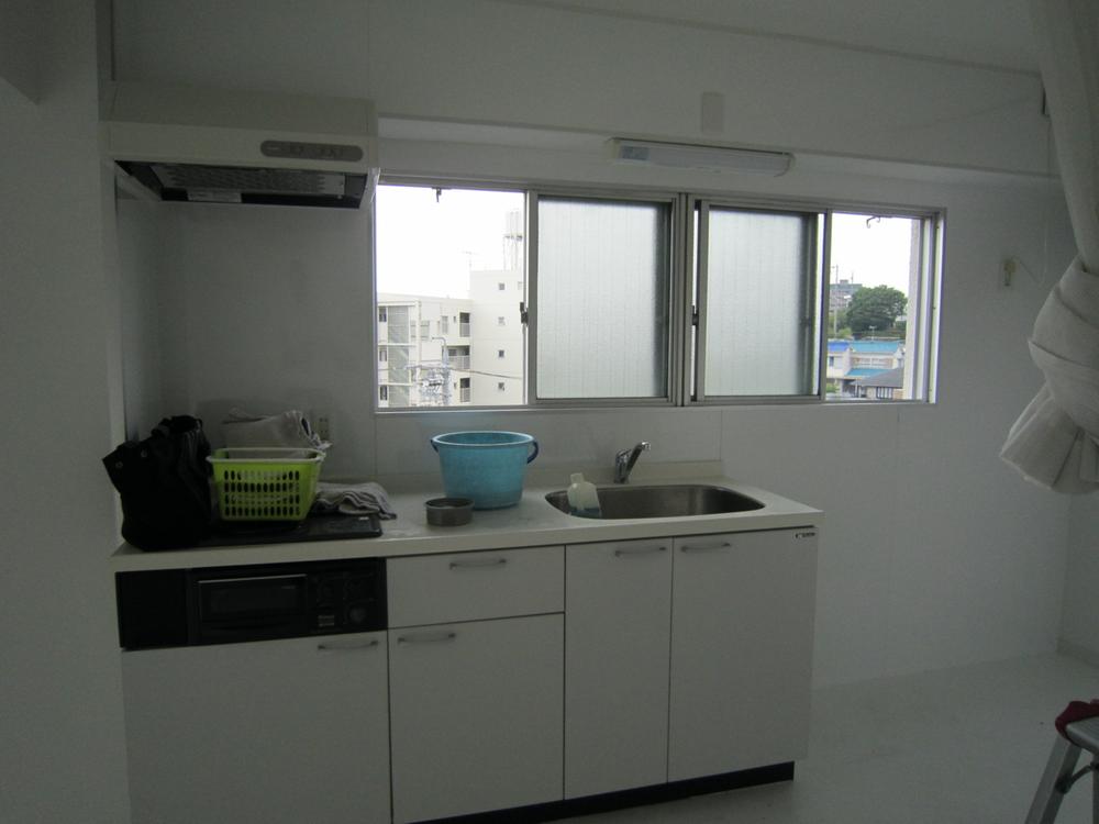 Kitchen. Indoor (July 2013) Shooting