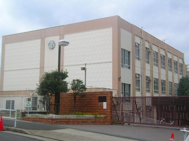 Primary school. 213m to Nagoya Municipal Ueda North Elementary School
