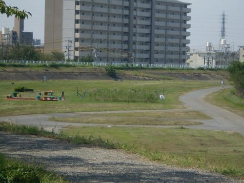 park. No. 18 Tenpakugawa to green space 260m