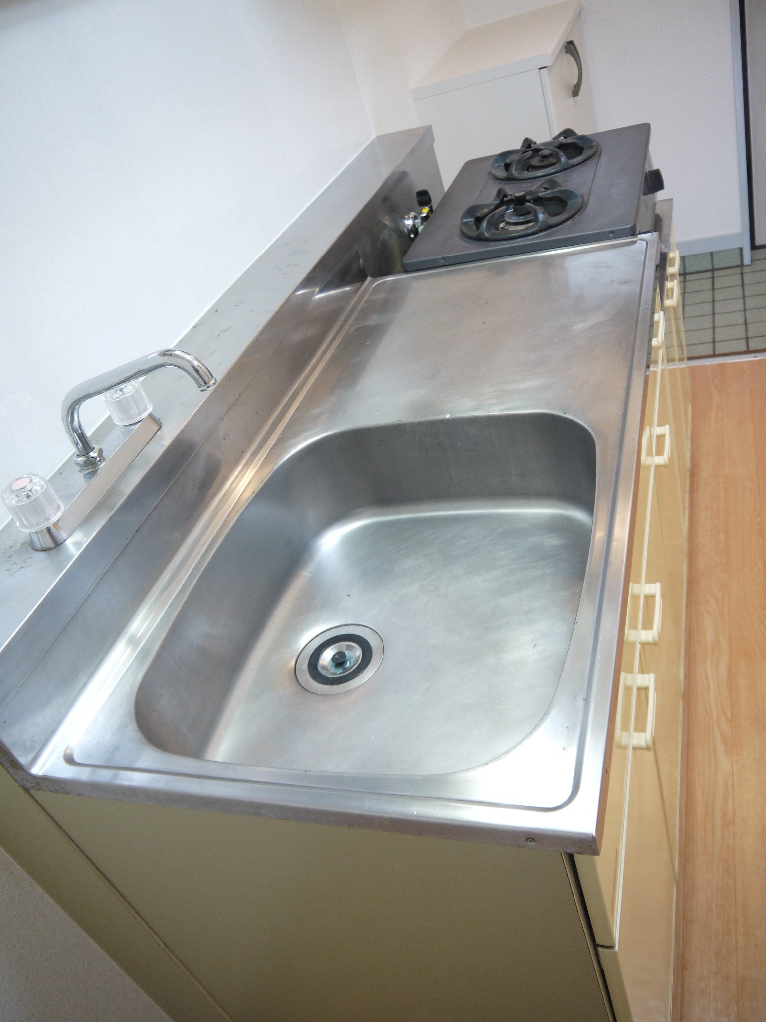 Kitchen. Gas stove is installed already spacious kitchen. 