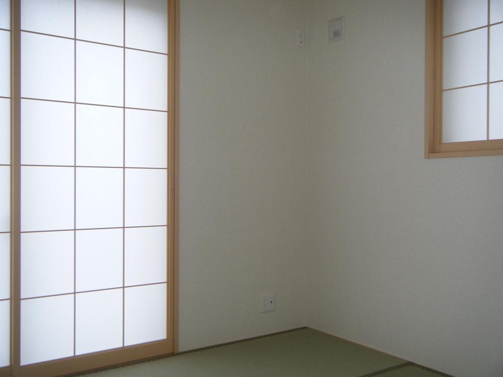 Other introspection. Japanese style room