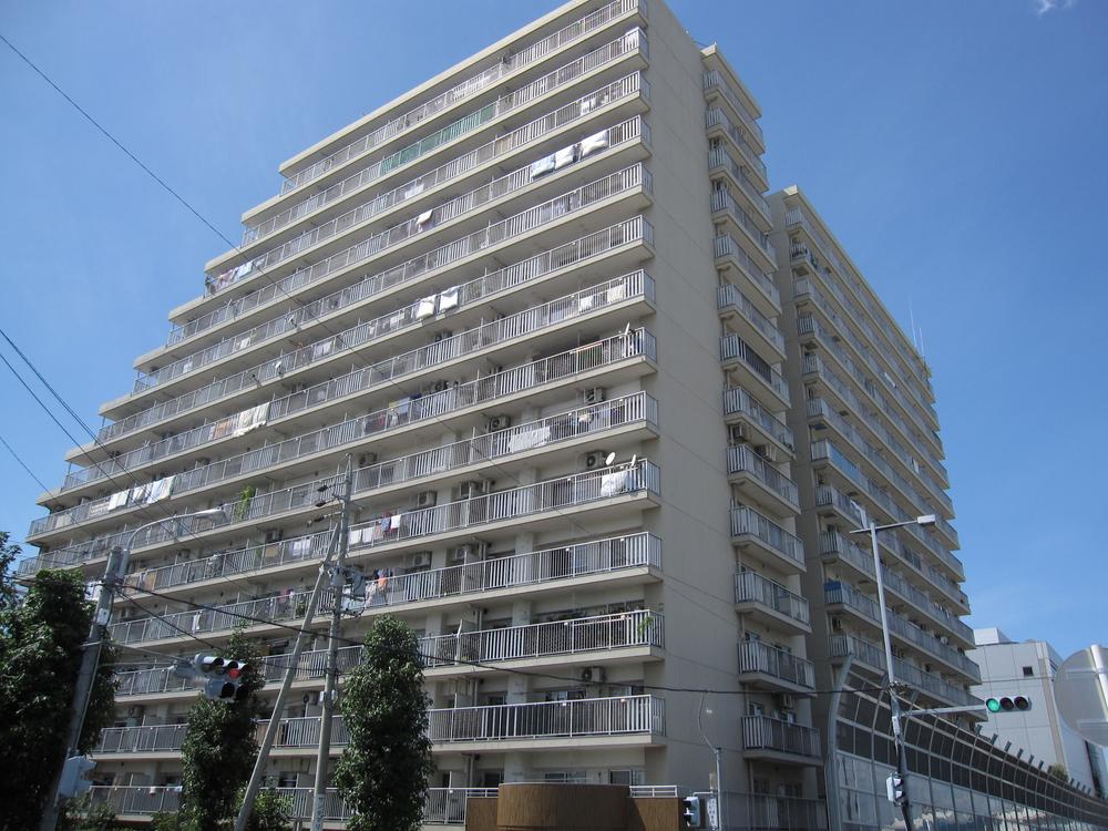 Local appearance photo. Local (January 2013) Shooting