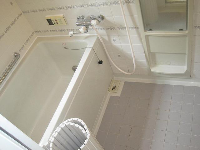 Bathroom. Indoor (September 2013) Shooting