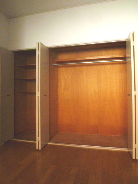 Receipt. Storage (closet type)