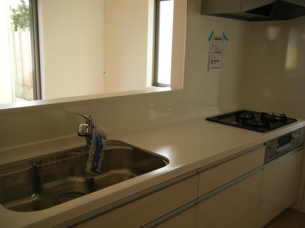 Kitchen. 1 Building