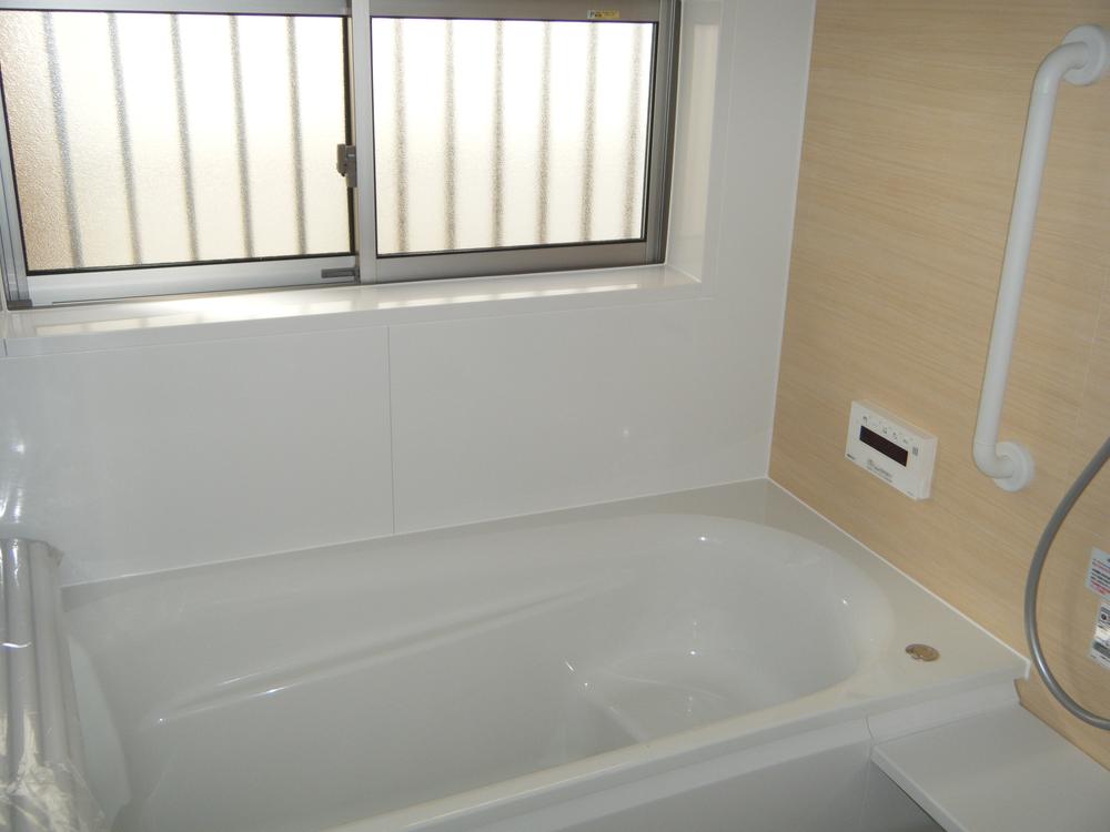 Bathroom. 1 Building