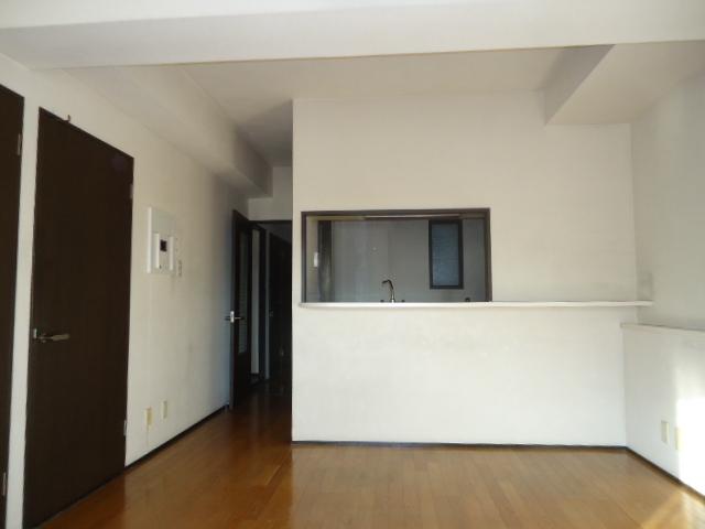 Living. Indoor (12 May 2013) Shooting