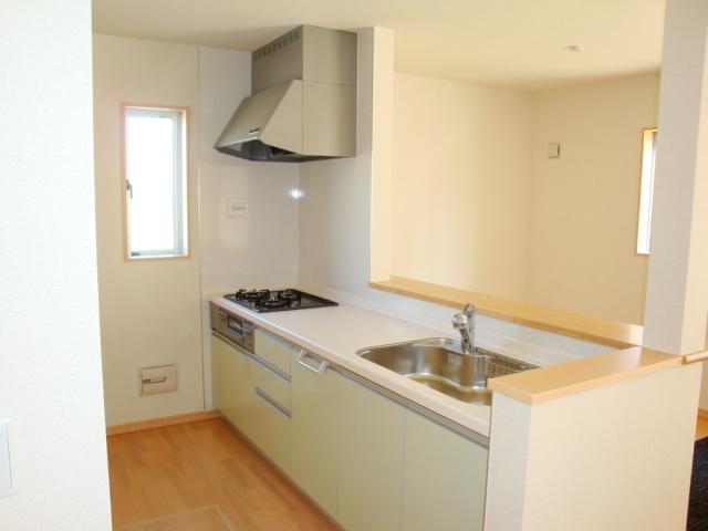 Same specifications photo (kitchen)