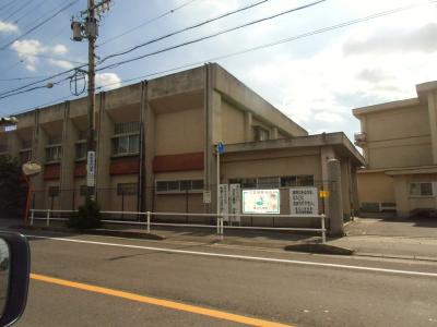 Primary school. 358m until toyoyama stand Toyoyama elementary school (elementary school)
