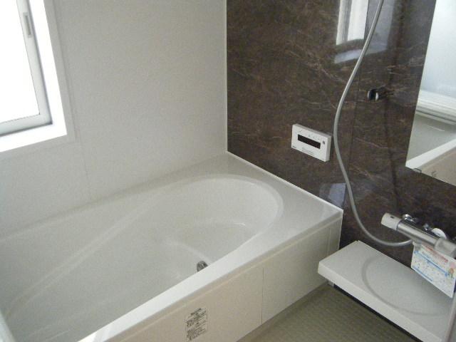 Bathroom. Bathroom for more than a tsubo Bathroom Dryer ・ With heater