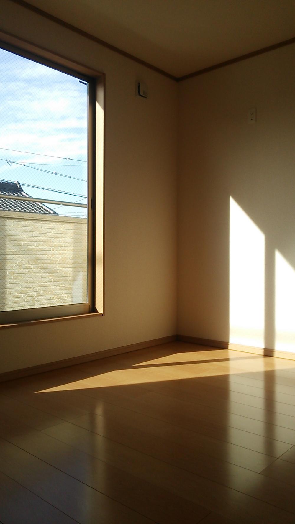 Non-living room. Local (November 24, 2013) Shooting