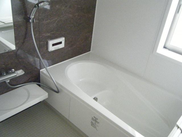 Bathroom. Bathroom for more than a tsubo Building 2
