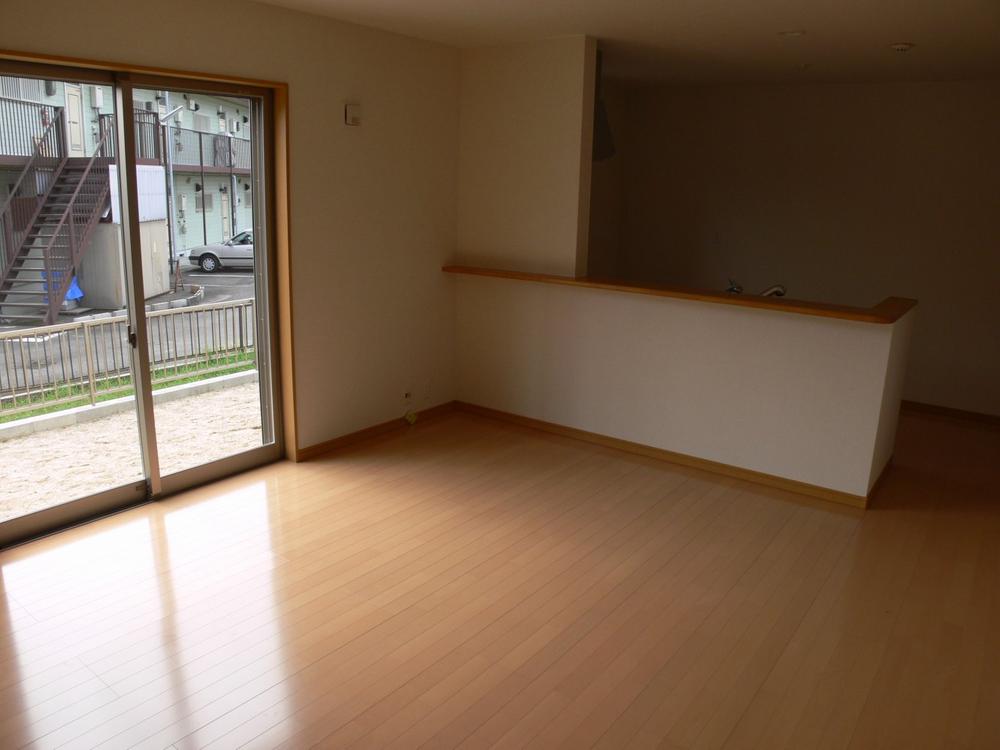 Living. Because it is a living arrangement is easy to rectangular furniture, You can also feel free makeover. 