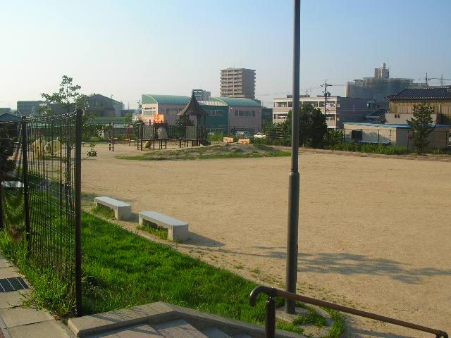 park. 567m until Takaneyama park