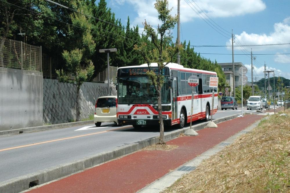 Other. Meitetsu bus ・ Kururin bus "Iwasakidai" stop a 1-minute walk away (50m)
