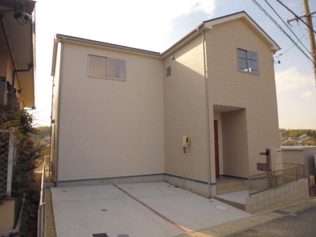 Local appearance photo. 2013 December 21, shooting