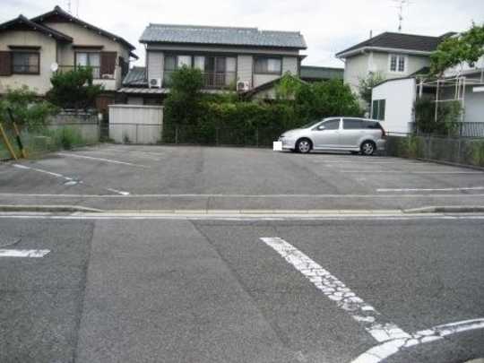 Local land photo. From the south side road (1)