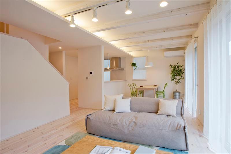 Living Furnished sales events held in! ※ Accessories in furnished sale ・ Planting is not attached. . Living