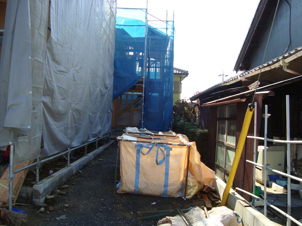 Local appearance photo. 1 Building