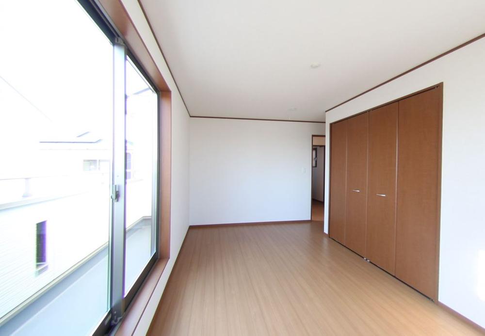 Non-living room. Indoor (11 May 2013) Shooting