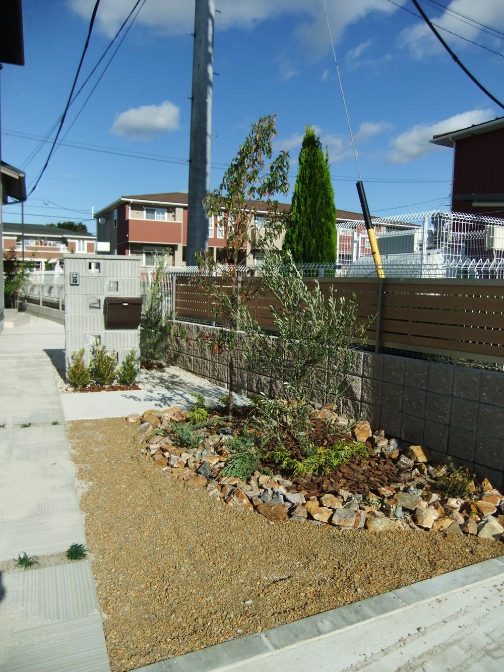 Garden. Local (11 May 2013) Shooting