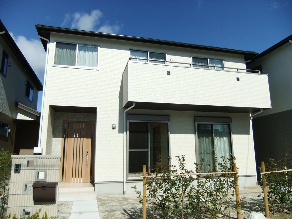 Local appearance photo. C Togaikan 13.11 May shooting