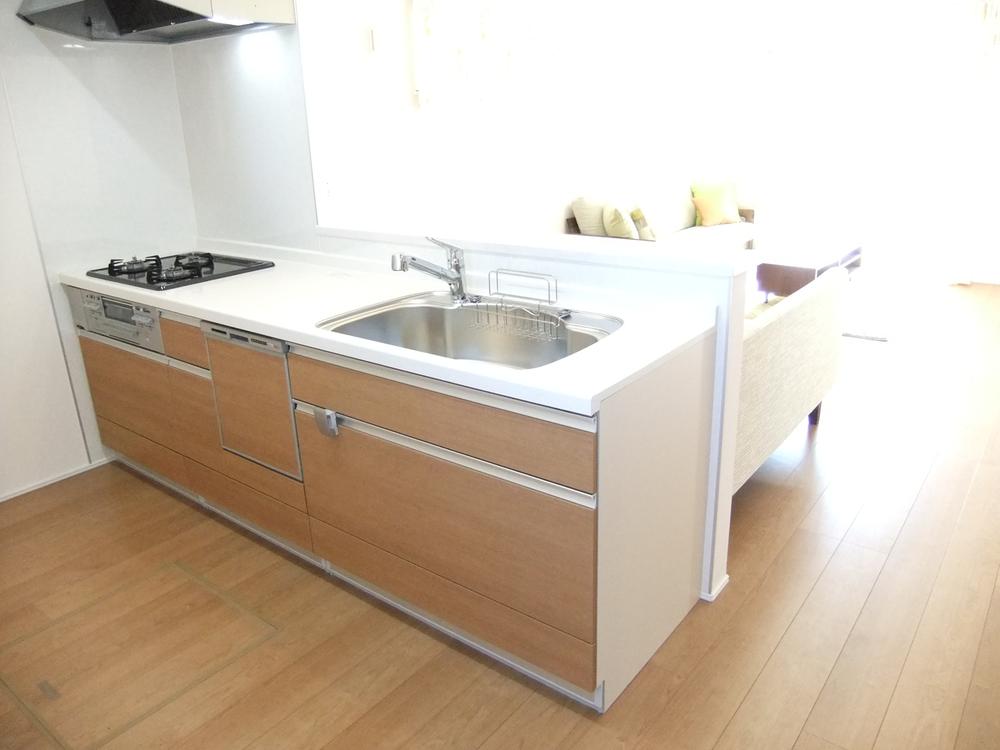 Kitchen. Indoor (11 May 2013) Shooting Building C