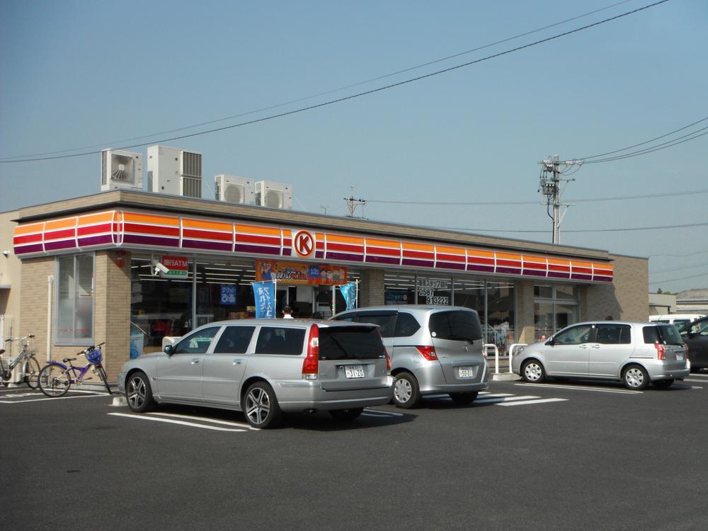 Convenience store. 623m to Circle K Fuso Kaohsiung store