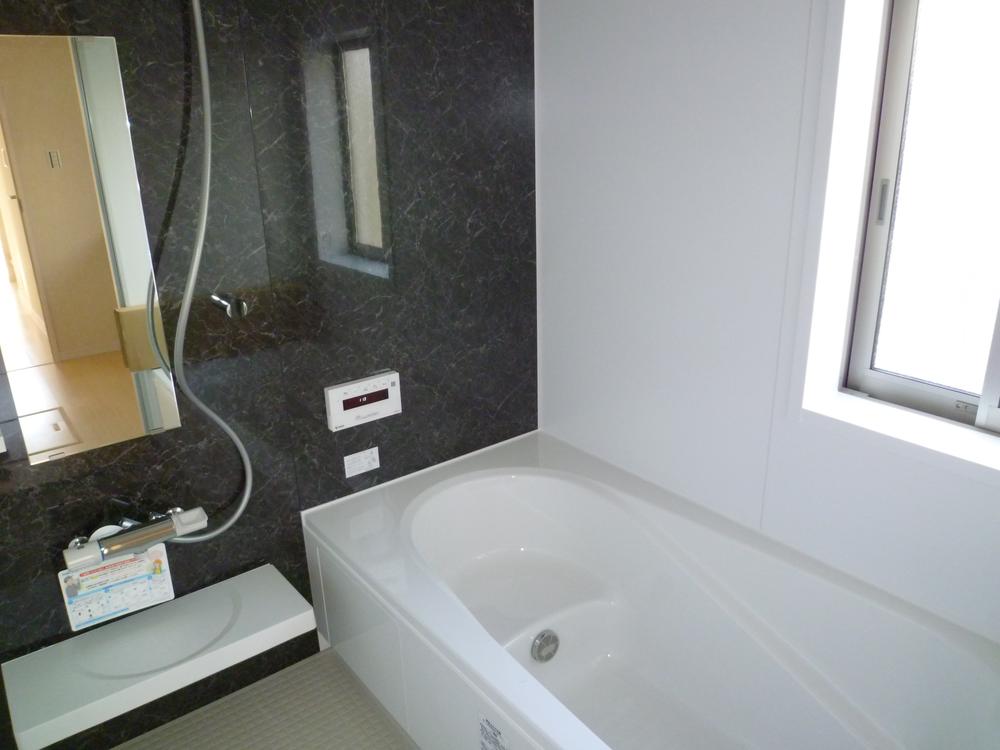 Bathroom. 1 Building room (12 May 2013) Shooting