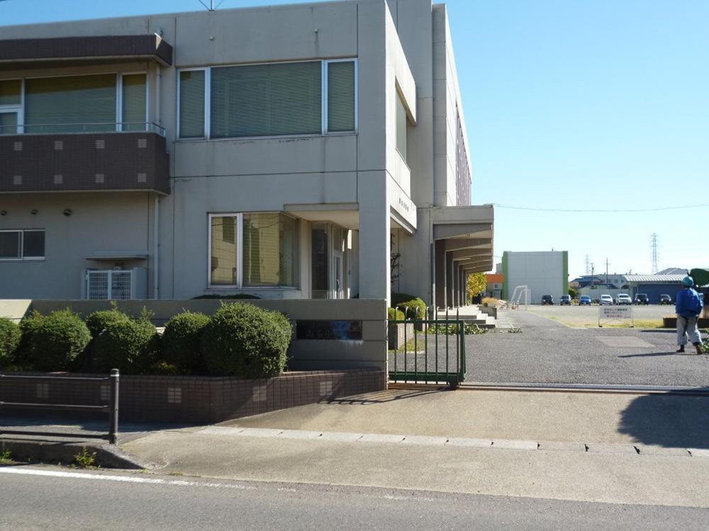 Primary school. 779m to Fuso-cho, Tateyama name Elementary School